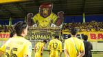 2 Tifo Bekantan di Stadion 17 Mei Banjarmasin