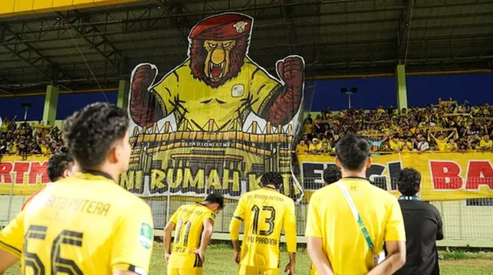 2 Tifo Bekantan di Stadion 17 Mei Banjarmasin