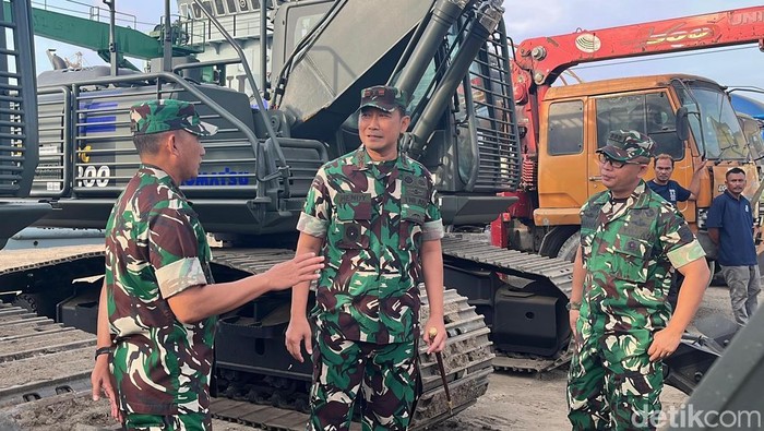 1 Desa di Tapteng Masih Terisolasi Usai Bencana, Alat Berat Ditambah