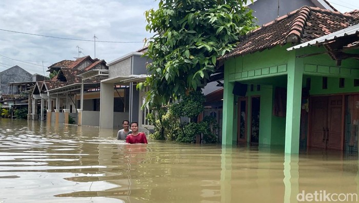 Kondisi banjir di Desa Doropayung Kecamatan Juwana, Kabupaten Pati, Minggu (18/1/2026).