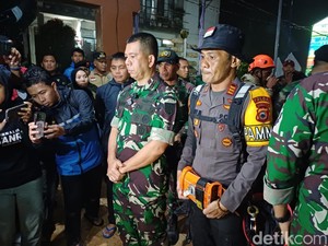 Tim SAR Temukan Alat Pemancar Sinyal Pesawat ATR 42-500 yang Jatuh