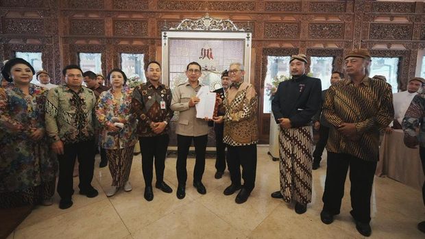 Fadli Zon Tunjuk Tedjowulan Jadi Pelaksana Keraton Solo