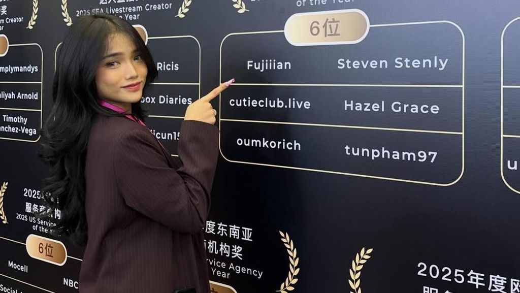 Fuji Dapat Penghargaan Bergengsi di China