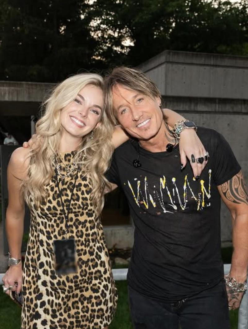 Penyanyi Muda Ini Disebut Pacar Baru Keith Urban, Beda Usia 32 Tahun Disorot