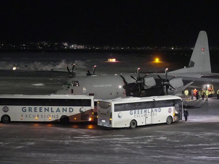 Ketegangan Arktik Meningkat, Militer Eropa Dikerahkan ke Greenland