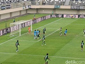 Tocantins Bawa PSS Ungguli Persela 1-0 di Babak Pertama