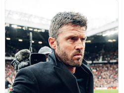 Dilibas Manchester United, Manchester City Jadi Bahan Candaan