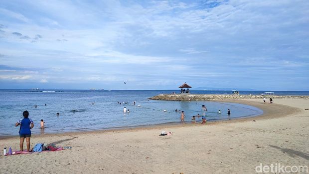 Pantai Segara Samuh