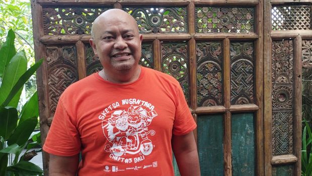 Pendiri Urban Sketchers Bali Rudy Nurdiawan atau Rudy AO di Gianyar, Bali, Sabtu (17/1/2026).