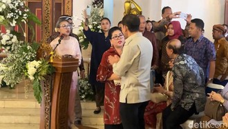 Gegeran Penyerahan SK Tedjowulan, Fadli Zon Senggol APBN, Rumbay Laporkan Luka Lebam