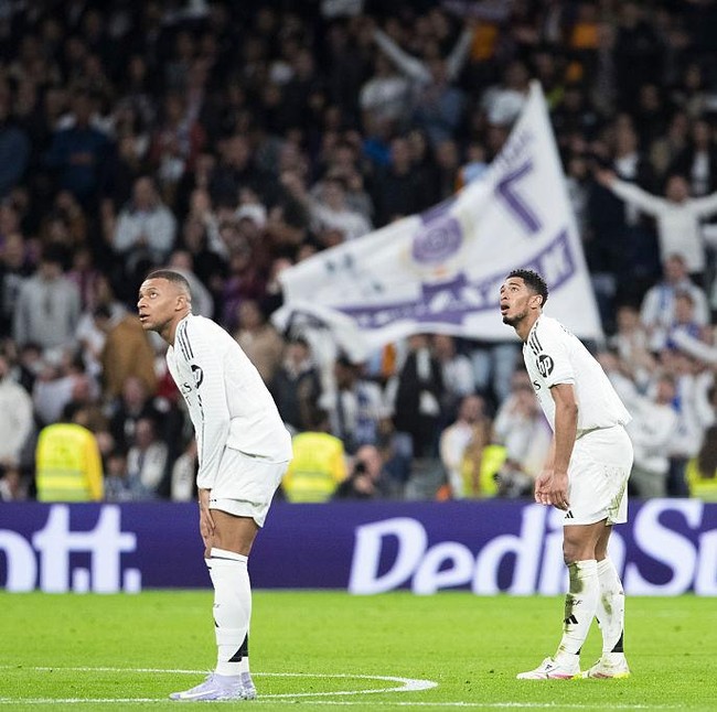 Real Madrid Setop Beli Striker, Fokus Beli Bek