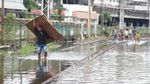 Rel Terendam Banjir, Layanan KRL Kampung Bandan-Tanjung Priok Terhenti