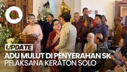 Video: Ribut-ribut di Penyerahan SK Pelaksana Keraton Solo oleh Fadli Zon