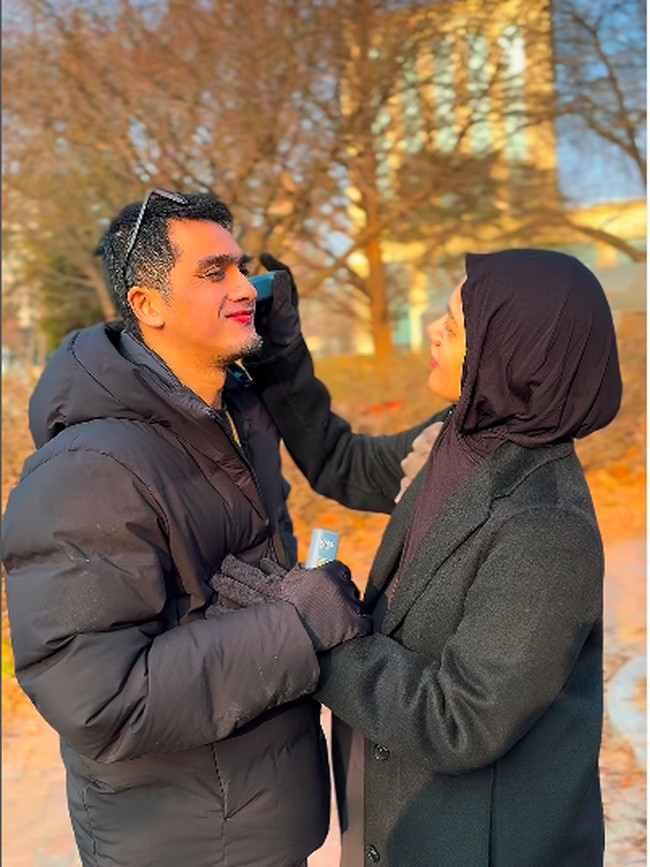 Potret Rumah Tangga Ricky Harun dan Herfiza, Baru Pulang Liburan dari Korea