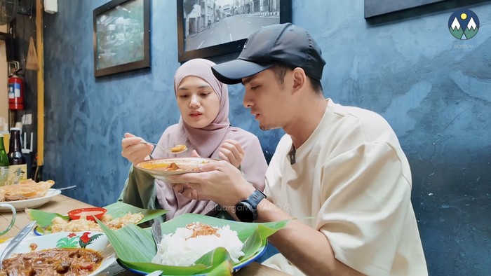 Ricky Harun kulineran di Bandung