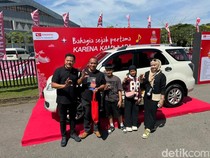 Cerita Ridwan 14 Tahun Pakai Terios, Bawa Keluarga Tembus Jalanan Kalbar