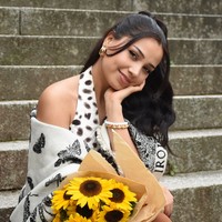 Setelah ISIS kalah, Lubnani mencoba memperdagangkan Sipan ke Lebanon, namun perjalanan itu berakhir ketika ranjau darat meledak. Meski terluka bersama bayi laki-lakinya yang berusia tiga bulan, Sipan berhasil merebut senjata dan menembak Lubnani serta penyelundup yang membawanya. “Jika aku tidak membunuh mereka, aku tidak akan pernah bebas,” ujarnya. Foto: Dok. Dok. Middle East Eye, Rudaw, Instagram @sepan.ajo