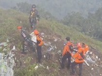 Smartwatch Kopilot Pesawat ATR 42-500 Masih Aktif, Ada Pergerakan