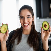 6 Buah Tinggi Protein yang Bisa Jadi Camilan Sehat untuk Diet