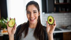 6 Buah Tinggi Protein yang Bisa Jadi Camilan Sehat untuk Diet