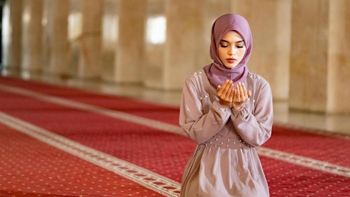 Doa Awal Bulan Syaban, Lengkap Arab-Latin dan Terjemahannya