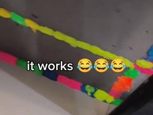 Viral Bikin Bendungan Pakai Lilin Mainan buat Cegah Banjir Masuk Rumah