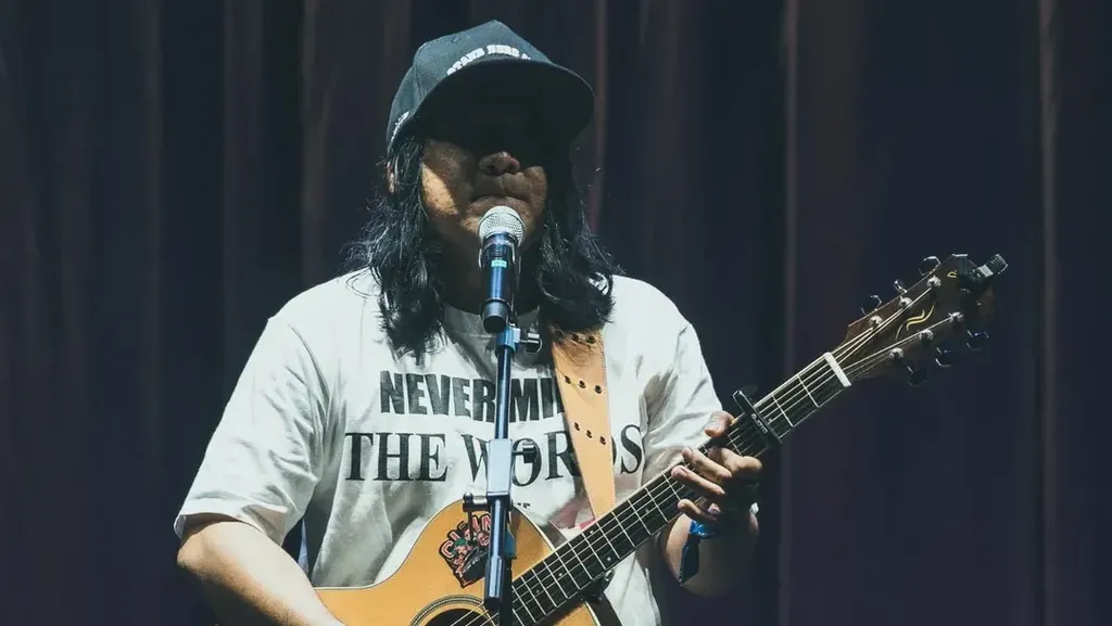 Kondisi Dalam Rumah Bintang Timur Ketika Banjir di Bekasi