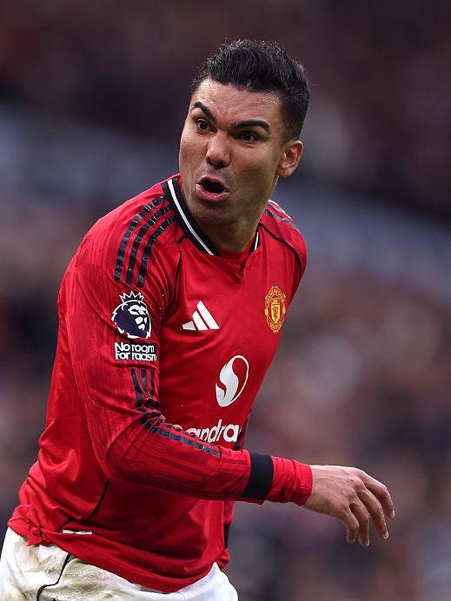 MU Berburu Calon-calon Penerus Casemiro