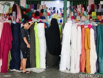 Dulu Ramai Jadi Primadona Penjualan Tekstil, Kini Pasar Cipadu Kian Sepi