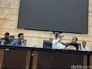 Atas Desakan Mahasiswa, Ketua DPRD Kalsel Nyatakan Tolak Pilkada Dipilih DPRD