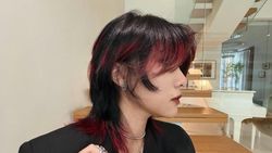 Isyana Sarasvati Tampil Edgy Siap Berbagi Era Abadhi dari Eklektiko