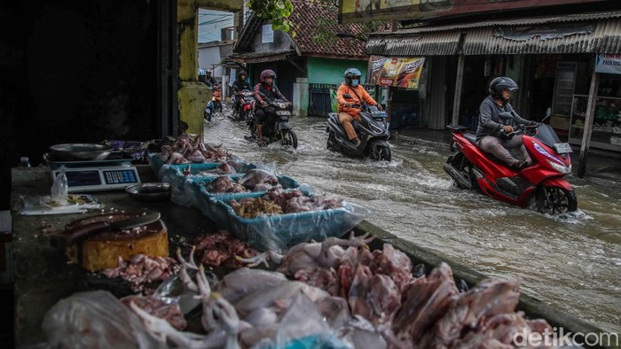 Mengapa Jabodetabek Hujan Terus Sepekan Ini? Begini Penjelasan BMKG