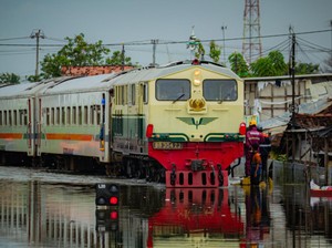 Ketentuan Refund Tiket KA Bagi yang Terdampak Banjir pada 17-18 Januari