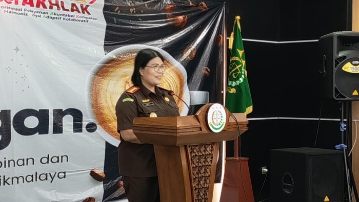 Kepala Kejaksaan Negeri (Kajari) Kota Tasikmalaya, Erny Veronica Maramba