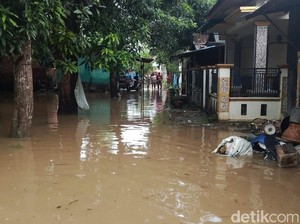 23 Titik Tanggul di Indramayu Kritis, Warga Diminta Waspada Banjir