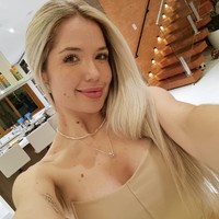 Dalam laporan-laporan yang beredar, Larissa menceritakan penderitaan selama tujuh bulan hubungan gelap mereka. Ia menuduh Dimitri menggunakan kekuasaan dan statusnya sebagai pesepakbola terkenal untuk menjebaknya dalam hubungan yang penuh pelecehan. Foto: dok. Instagram