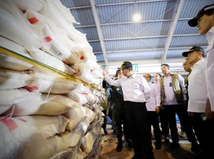 Penyelundupan 1.000 Ton Beras Ilegal Terbongkar!