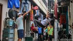 Foto: Menyusuri Gang Sempit di Penjaringan Tempat Bocah-bocah Belajar Salto