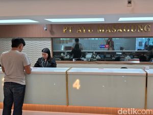 Money Changer Jual Dolar AS Rp 17.000!