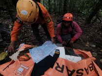 Evakuasi 6 Korban ATR 42-500 Terkendala Kondisi Jenazah Membengkak