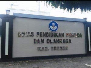 Guru di Brebes Sambat Potongan Gaji 13 dan THR Capai Jutaan Rupiah
