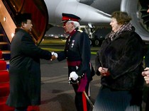 Prabowo Tiba di London, Bakal Bertemu PM Keir Starmer-Raja Charles III