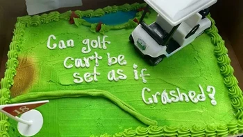Seorang istri mau kasih kue ultah ke-50 untuk sang suami yang hobi golf. Request buat kue-nya malah ditulis di atas kue sama si pembuat kue. Foto: ColdSoup96 via Bored Panda