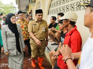 Wagub Taj Yasin Tinjau Banjir di Pekalongan Pastikan Penanganan Berlapis