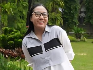 Nonton Anime-Baca Komik Bantu Angel Jadi Wisudawan Terbaik UB, Dapat IPK 3,97!