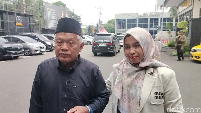 Fakta-fakta Yai Mim Ditahan Terkait Kasus Pornografi