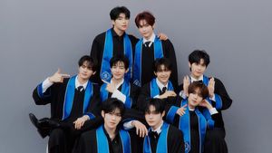 Foto-foto Wisuda ZEROBASEONE Jelang Album Perpisahan