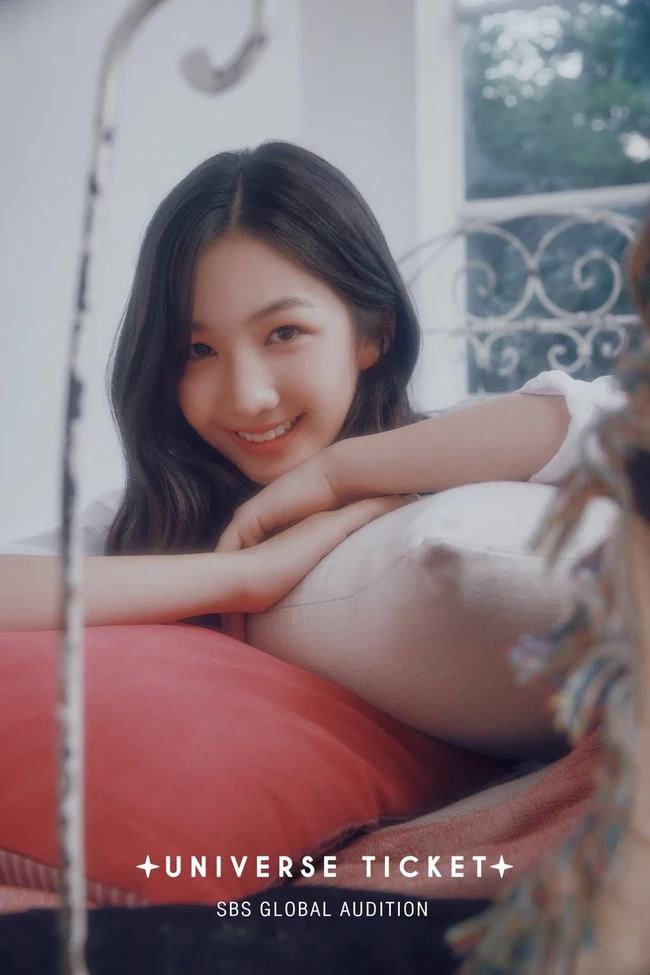 Ahn Seungbi dikenal sebagai kontestan acara survival SBS Universe Ticket. Tak sedikit netizen yang terkejut usai melihat penampilan terbarunya. Foto: Instagram