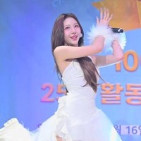 Setelah tereliminasi dari Universe Ticket, Ahn Seungbi kembali bergabung dalam grup anak-anak Play With Me Club. Namun, kini dijadwalkan debut sebagai personel girl group S2iT. Foto: Instagram