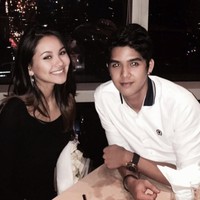 Alyssa Daguisé Ghazali yang sedang menantikan buah hati pertama juga dengan bangga menambahkan nama suami meski Ghazali bukan nama belakang anak Ahmad Dhani itu. Foto: Instagram @alghazali7